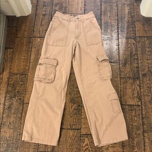 Hollister Ultra High-Rise Baggy Pants in Tan